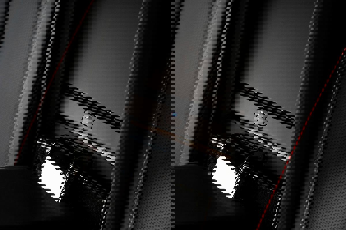 Used 2022 Rolls-Royce Cullinan Black Badge w/ Dark Exterior Package image 40