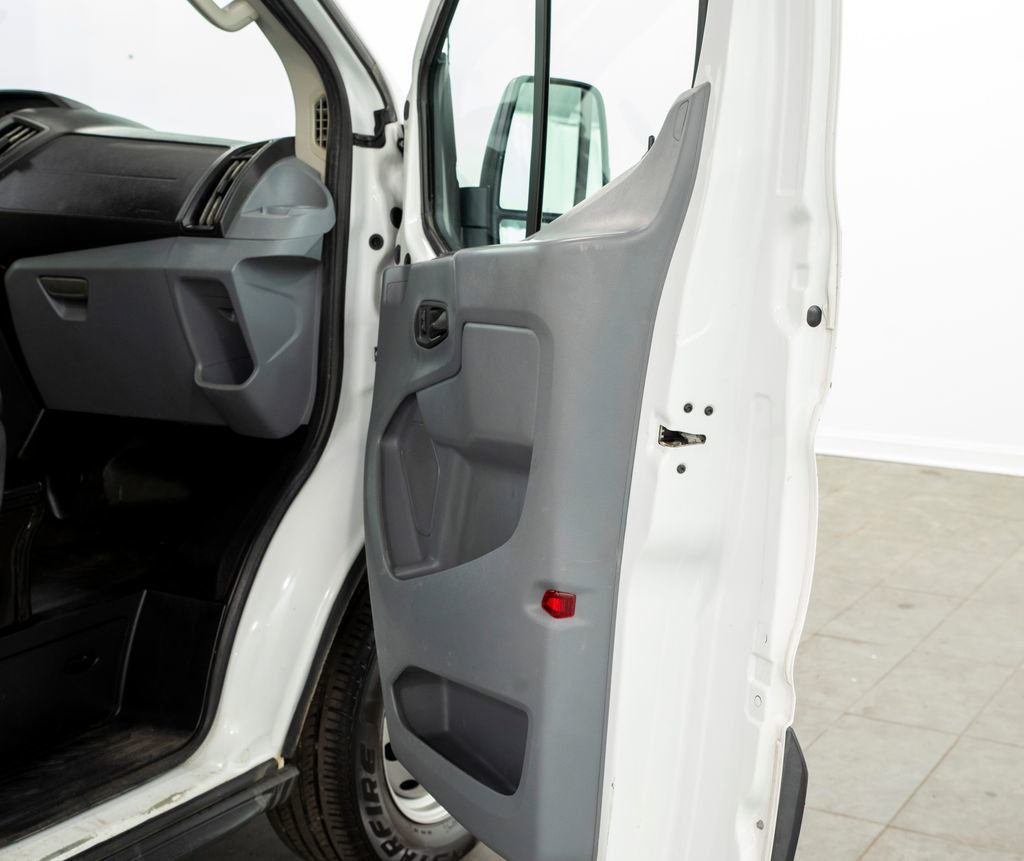 Used 2017 Ford Transit 150 130 Low Roof RWD image 13