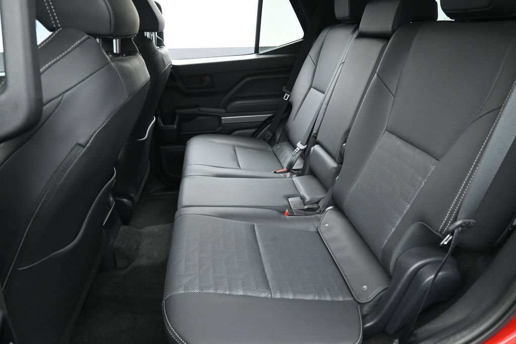 Used 2025 Toyota 4Runner TRD Off-Road Premium w/ Tow Technology Package AWD/4WD image 27