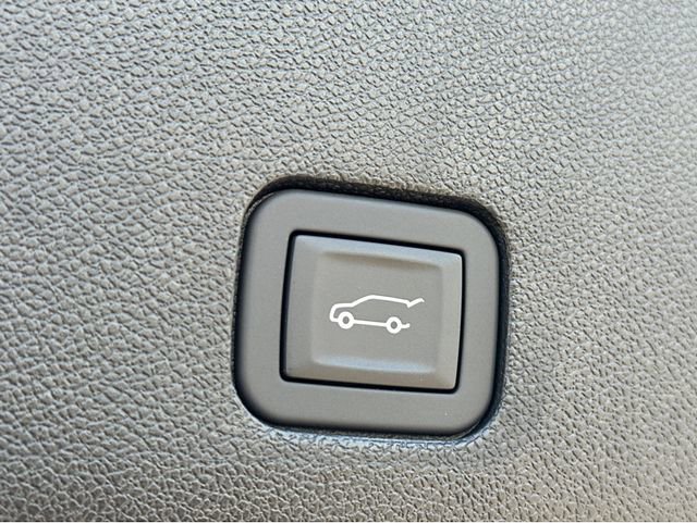 New 2025 Cadillac XT6 Premium Luxury w/ Technology Package image 32