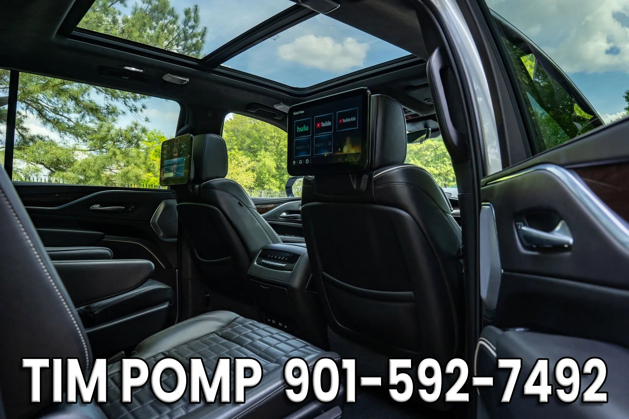 Used 2023 Cadillac Escalade ESV Sport Platinum w/ Heavy-Duty Trailer Package AWD/4WD image 16