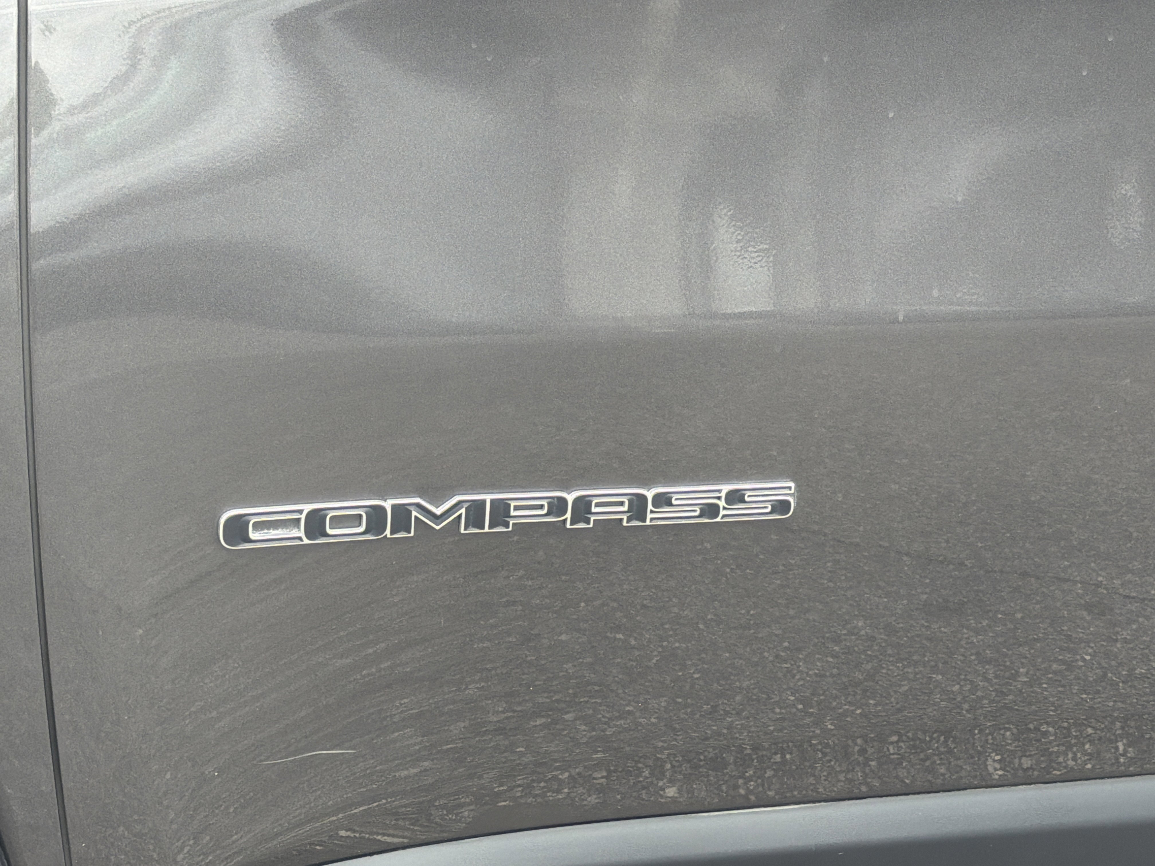 Used 2019 Jeep Compass Limited image 13