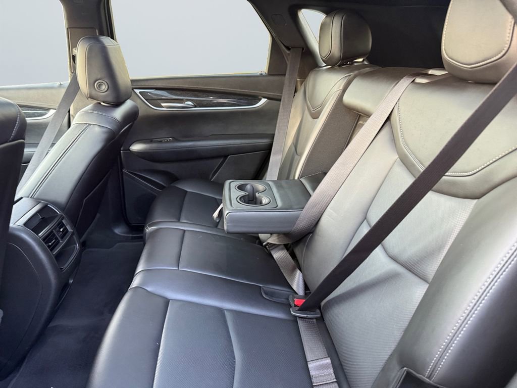 Used 2022 Cadillac XT5 Premium Luxury image 13
