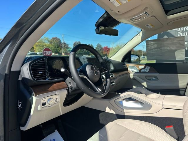 New 2026 Mercedes-Benz GLS 450 4MATIC image 15