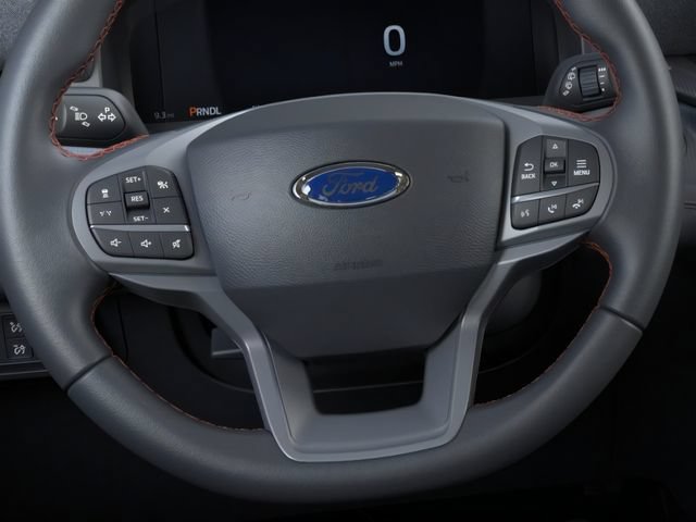 Used 2026 Ford Explorer Active AWD/4WD image 12