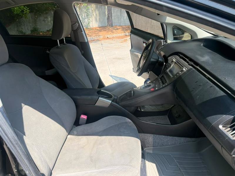 Used 2013 Toyota Prius Three FWD image 10
