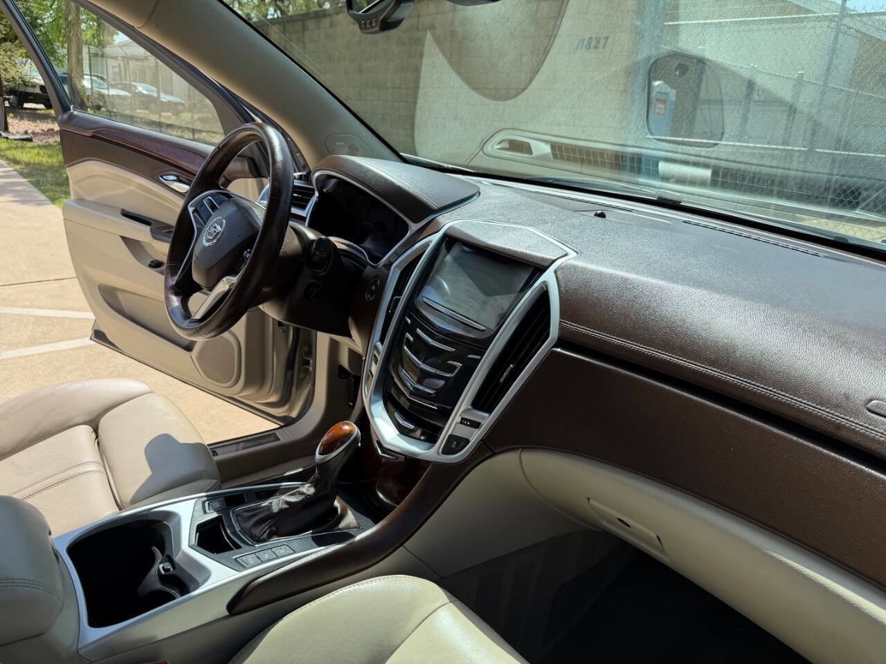 Used 2016 Cadillac SRX Performance w/ Driver Awareness Package FWD image 27