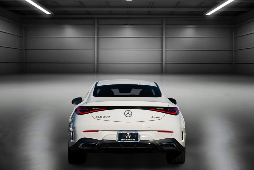 Used 2024 Mercedes-Benz CLE 300 4MATIC Coupe image 5
