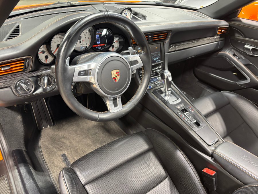 Used 2014 Porsche 911 Turbo S image 24