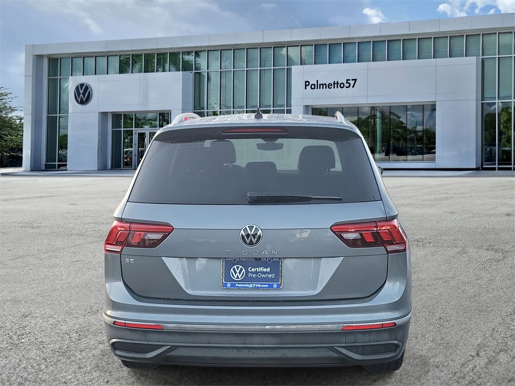 Certified 2022 Volkswagen Tiguan SE image 5