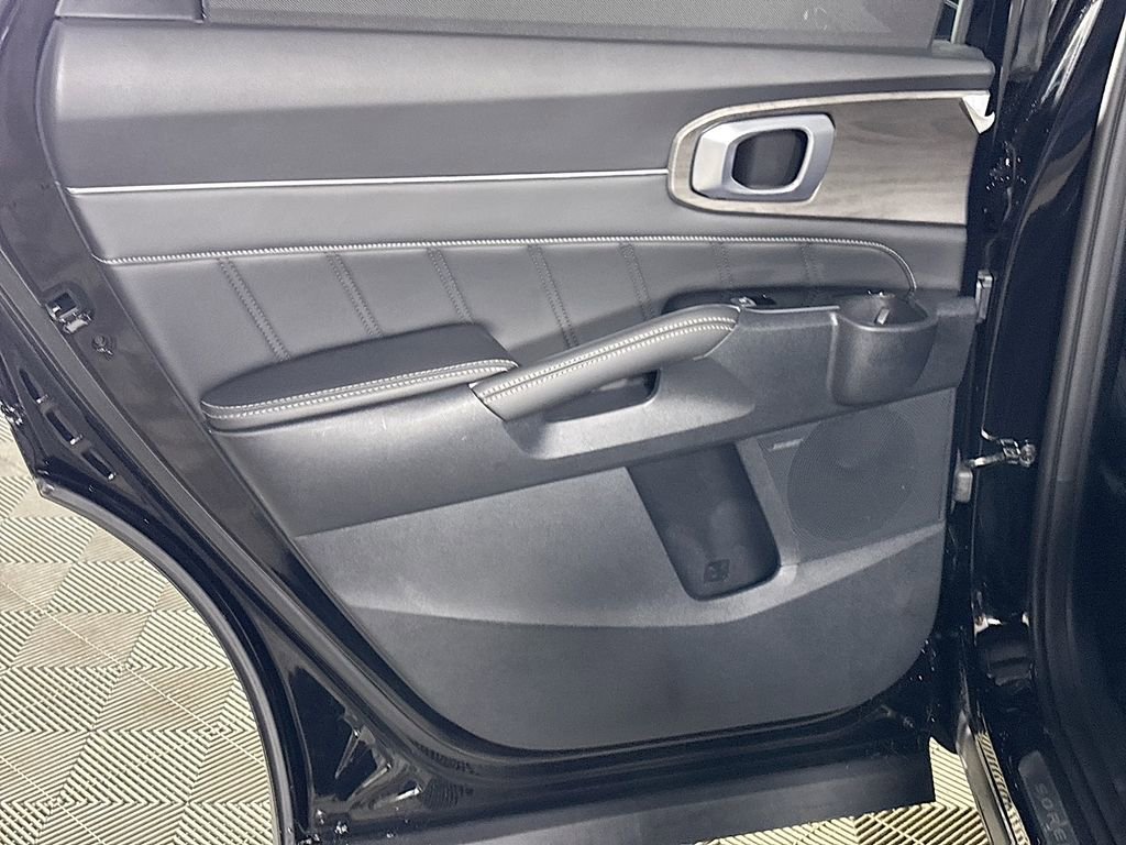New 2026 Kia Sorento SX image 21