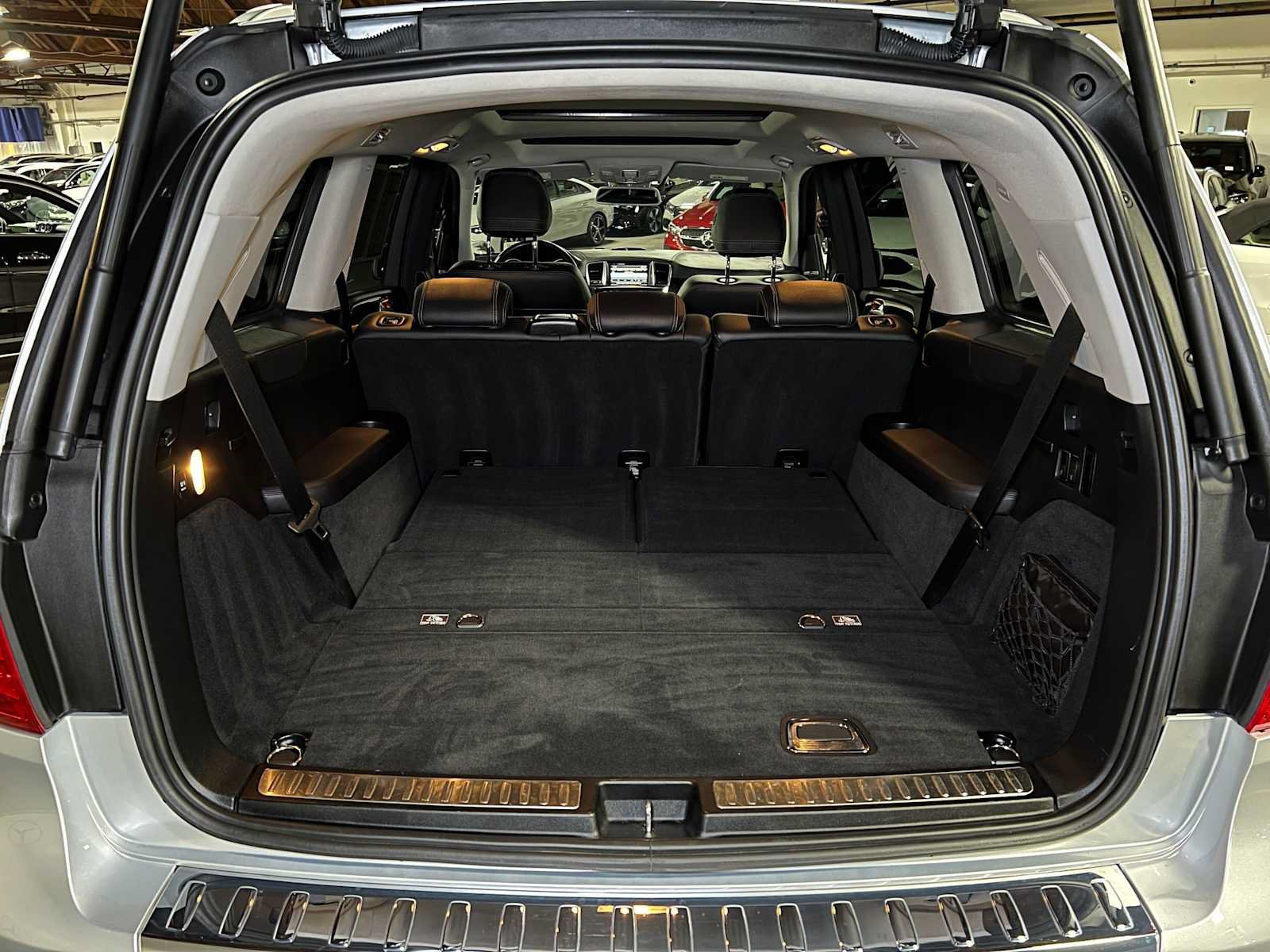 Certified 2016 Mercedes-Benz GL 320 BlueTEC 4MATIC image 16