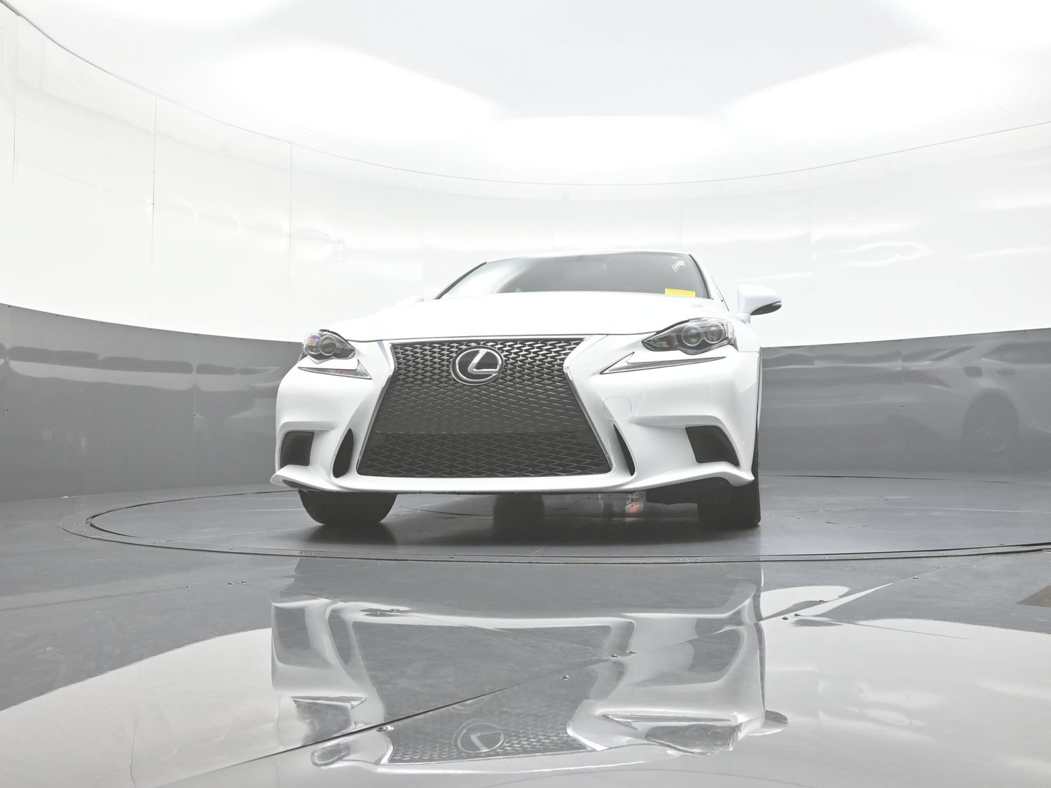 Used 2016 Lexus IS 200t RWD image 10