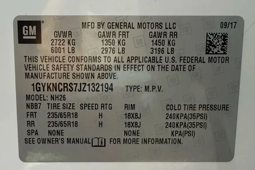 Used 2018 Cadillac XT5 Luxury w/ Driver Awareness Package image 31