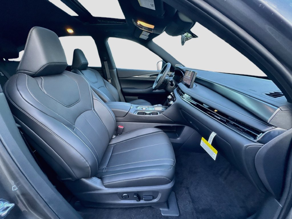 New 2027 INFINITI QX65 Luxe w/ Cargo Package AWD/4WD image 29