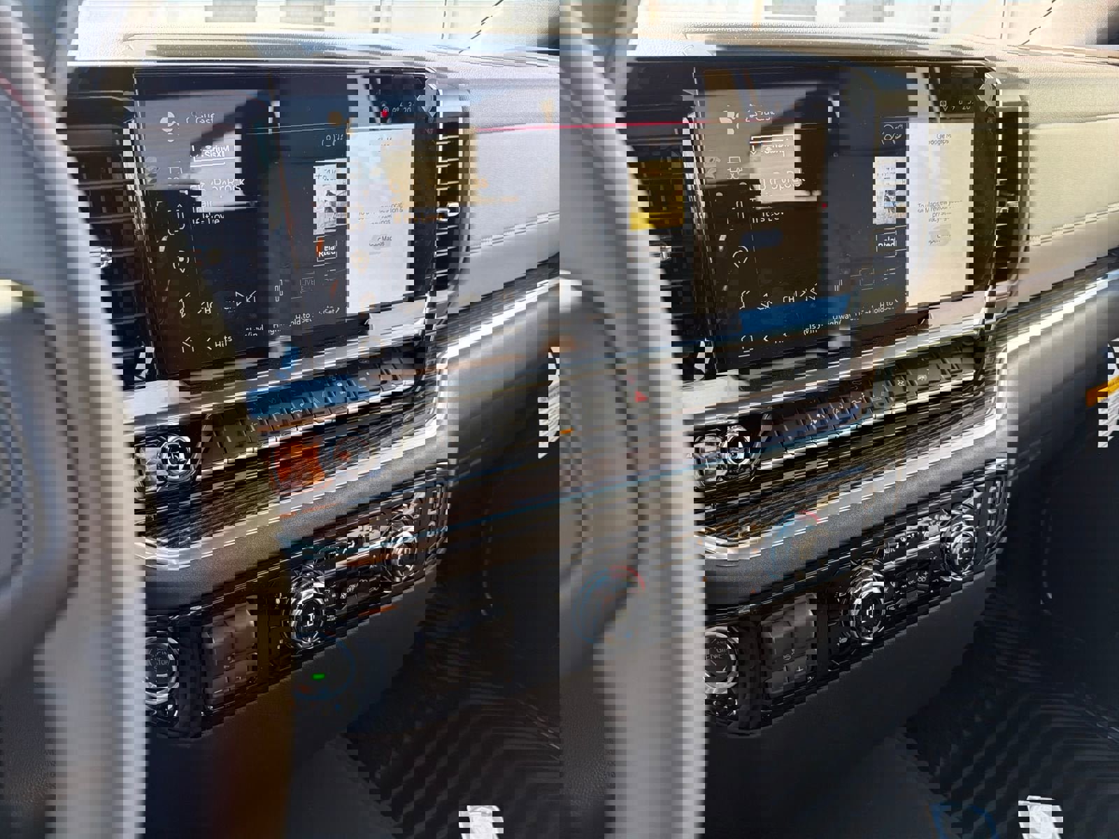 New 2026 GMC Sierra 1500 SLE image 21