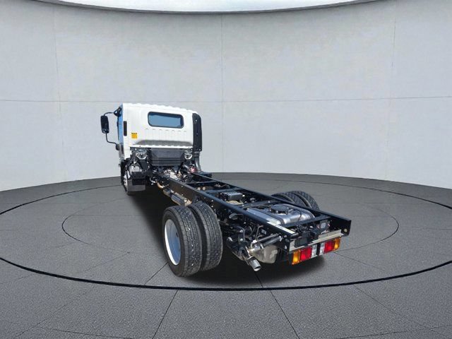 New 2026 Chevrolet Low Cab Forward RWD image 6