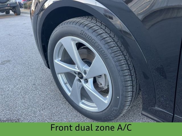 New 2025 Audi Q5 Prestige image 5