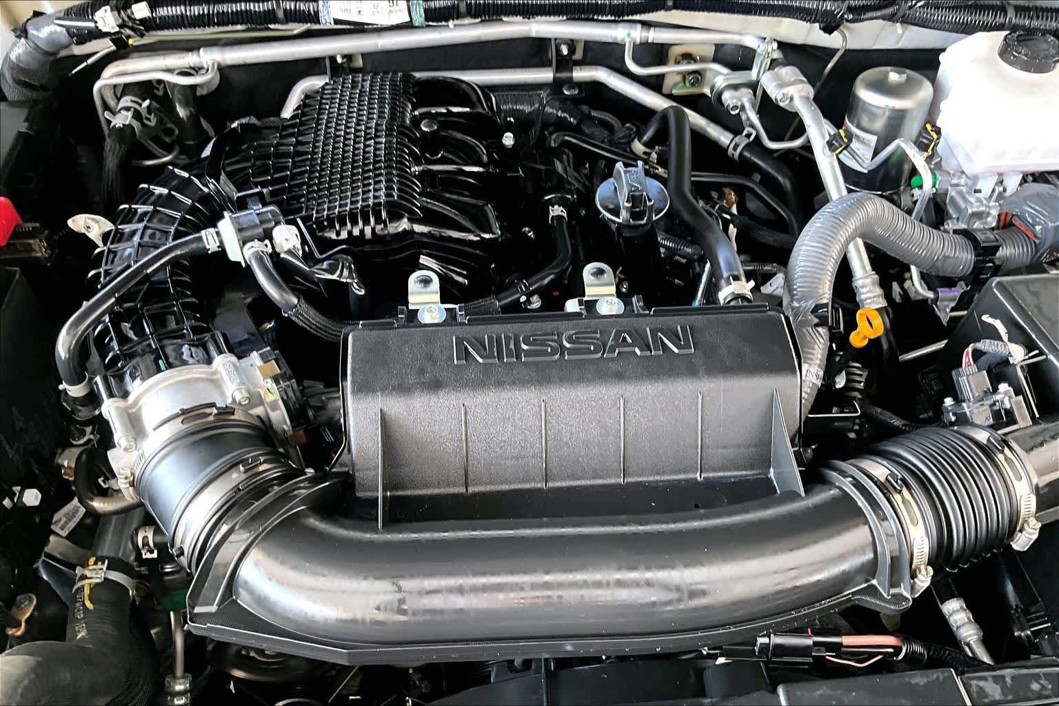 Used 2025 Nissan Frontier S RWD image 32