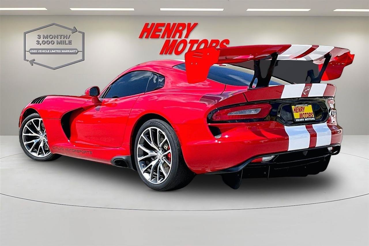 Used 2017 Dodge Viper GTC w/ GTS Interior Package RWD image 4