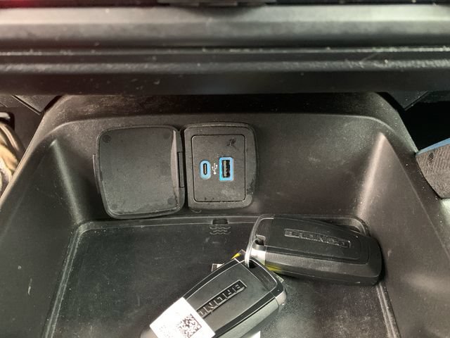 Used 2022 Ford Bronco Wildtrak AWD/4WD image 33