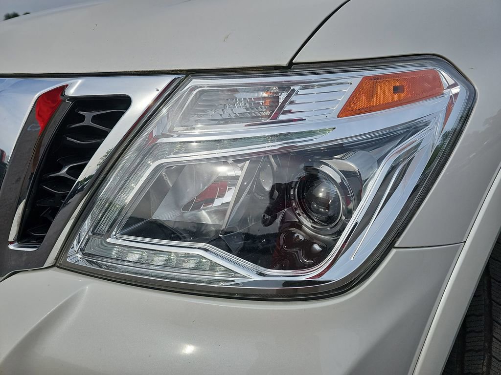 Used 2019 Nissan Armada Platinum w/ Captain's Chairs Package RWD image 36