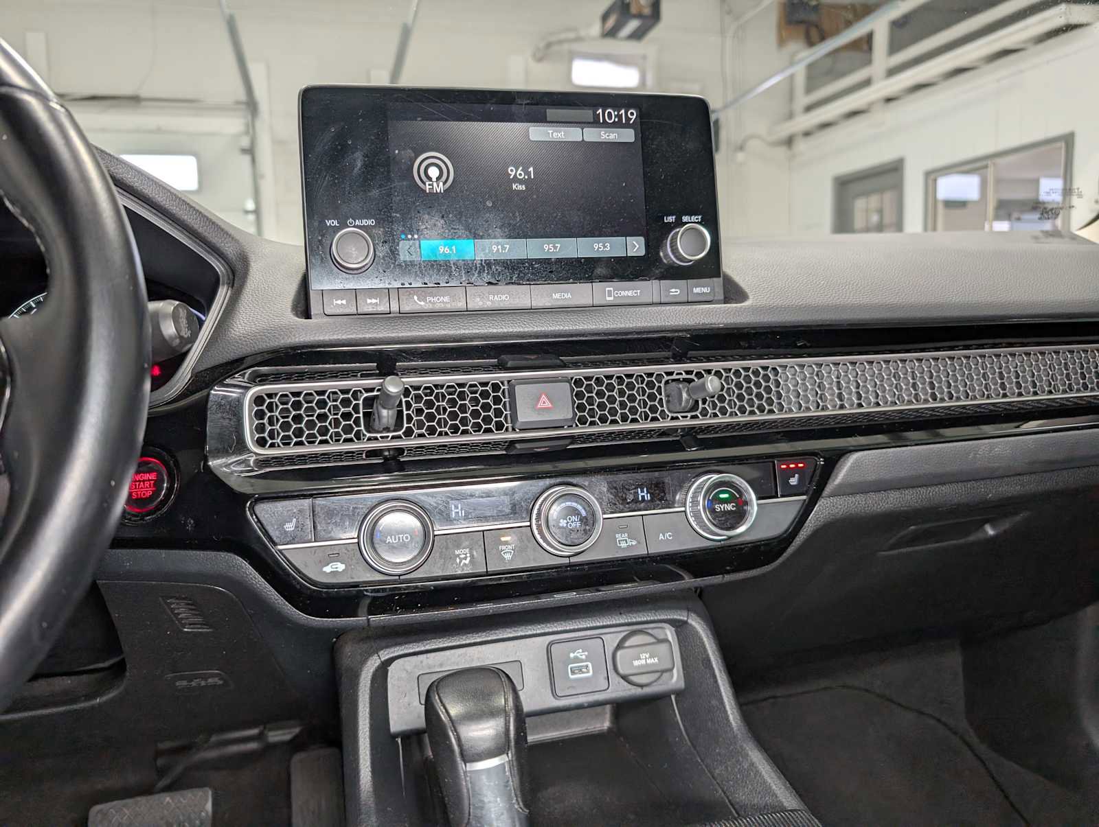 Used 2022 Honda Civic EX image 31