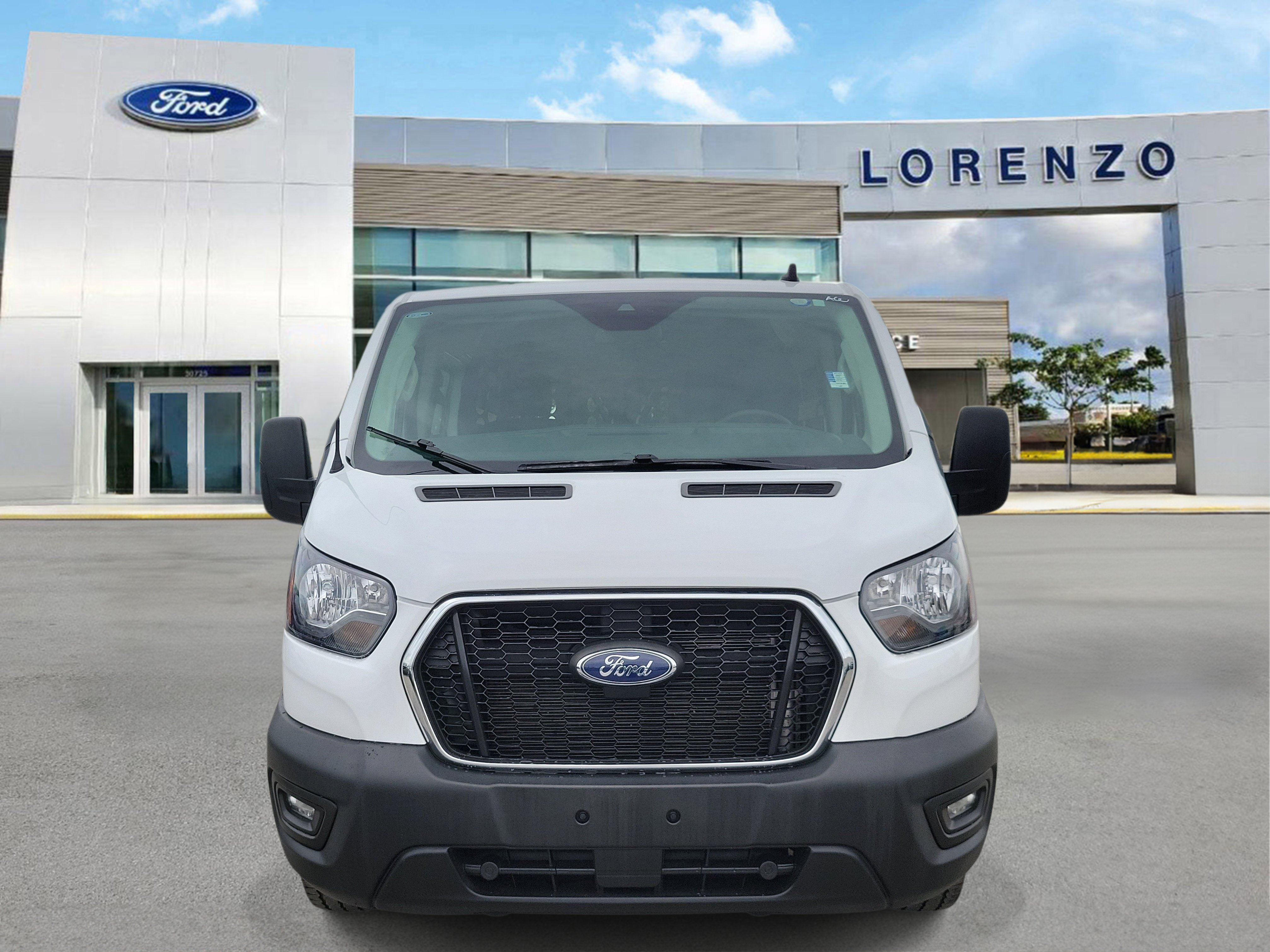 Used 2025 Ford Transit 250 Low Roof w/ Exterior Upgrade Package RWD image 2