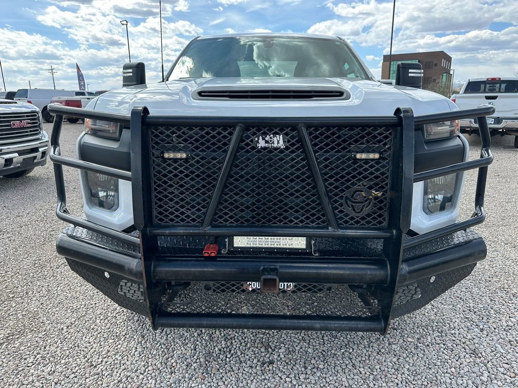 Used 2021 Chevrolet Silverado 2500 W/T w/ WT Convenience Package AWD/4WD image 3