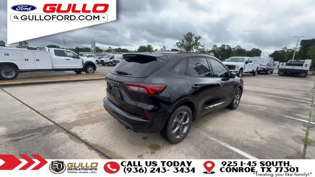 Used 2023 Ford Escape ST-Line w/ Tech Pack #1 FWD image 8