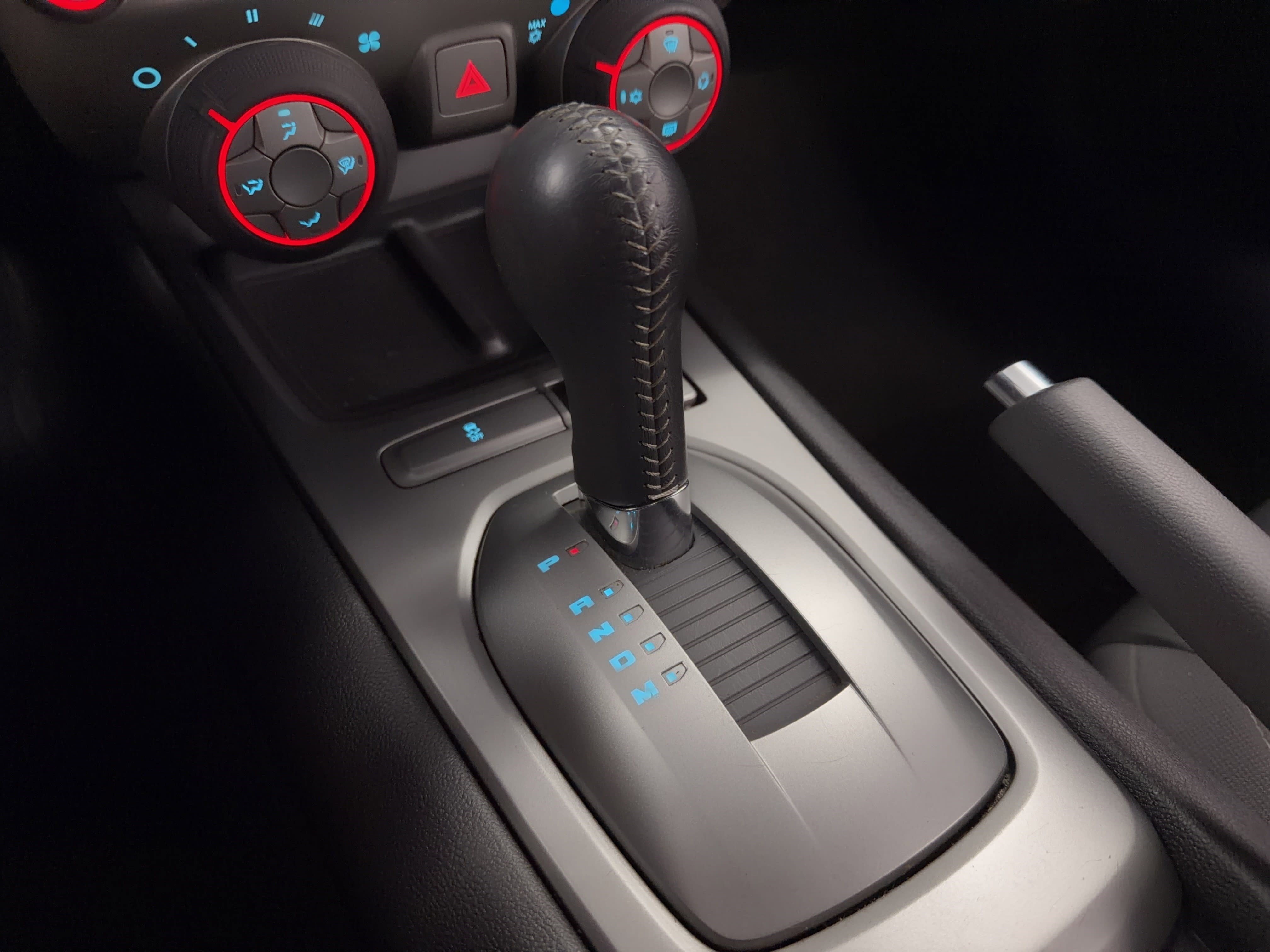 Used 2015 Chevrolet Camaro LT RWD image 24