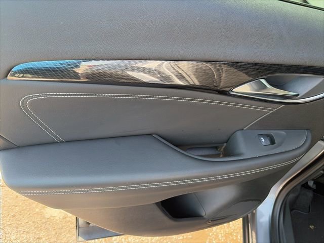 Used 2021 Buick Envision Essence w/ Sport Touring Package FWD image 12