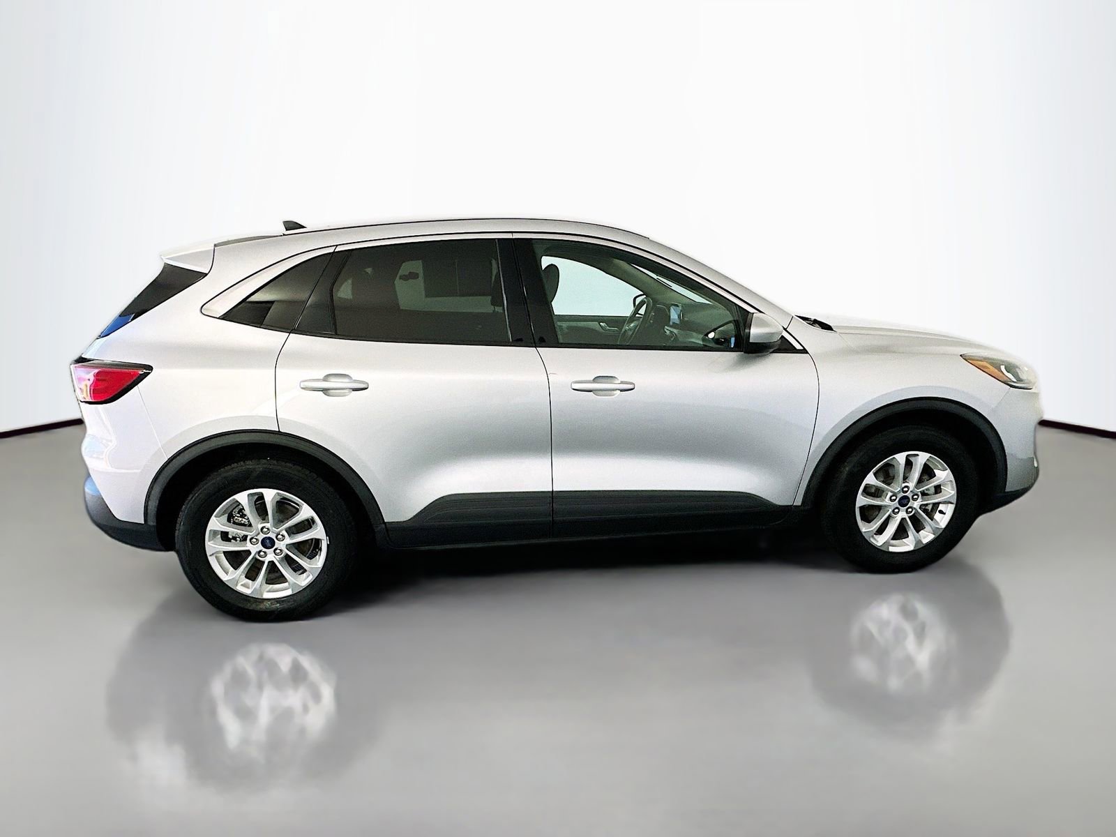 Used 2020 Ford Escape SE FWD image 8