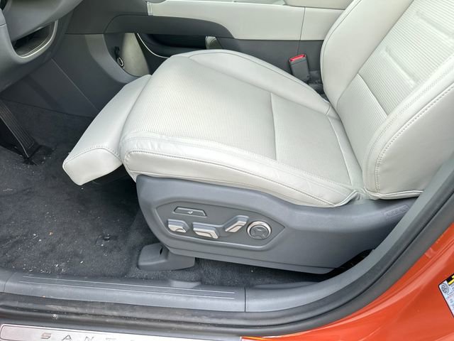Used 2025 Hyundai Santa Fe Calligraphy image 10