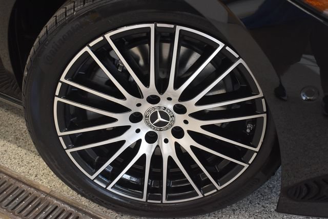 New 2026 Mercedes-Benz C 300 4MATIC Sedan image 31