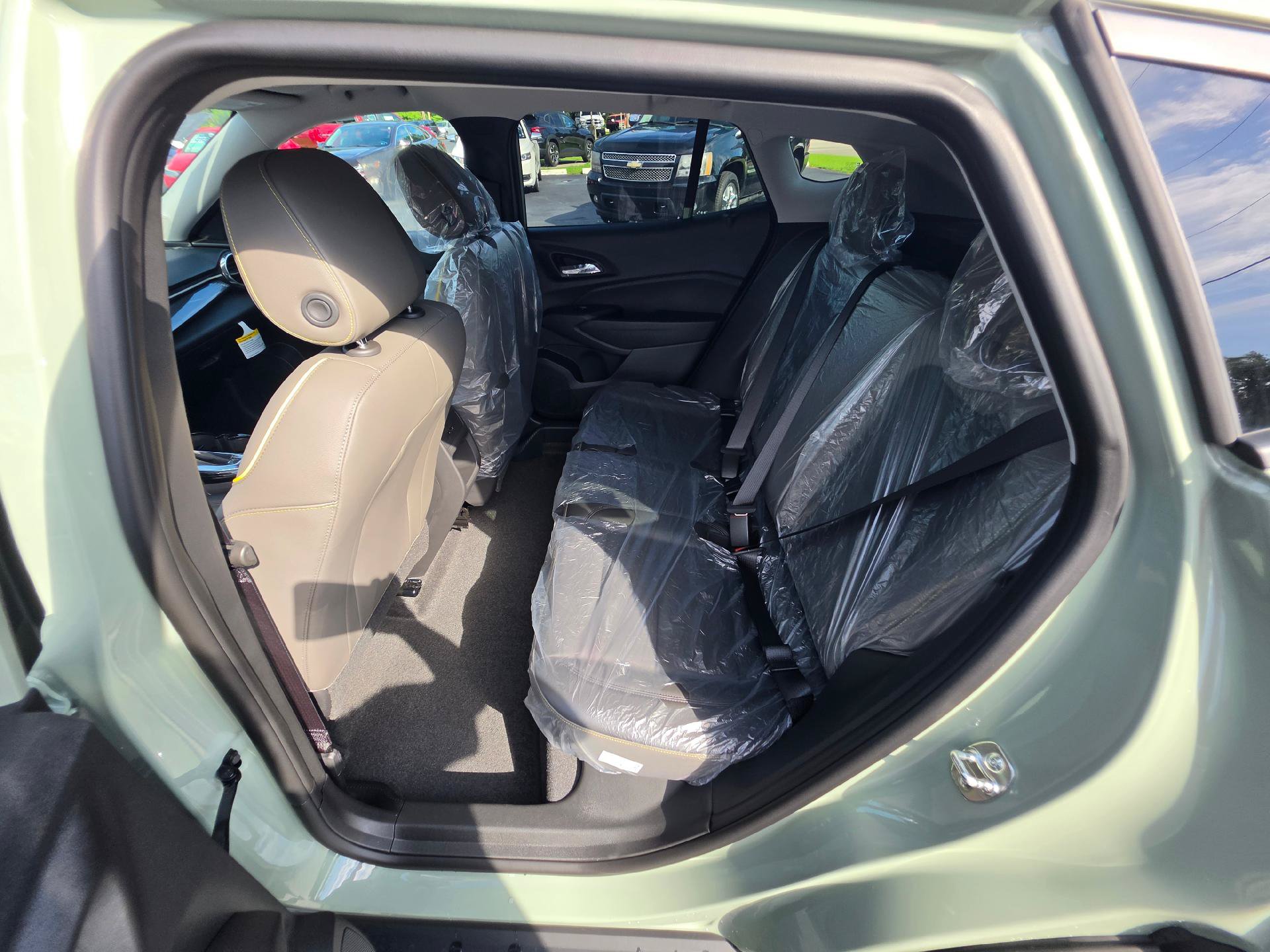 New 2026 Chevrolet Trax ACTIV w/ Driver Confidence Package FWD image 7
