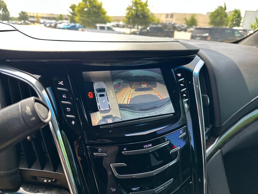 Used 2016 Cadillac Escalade ESV Platinum AWD/4WD image 27