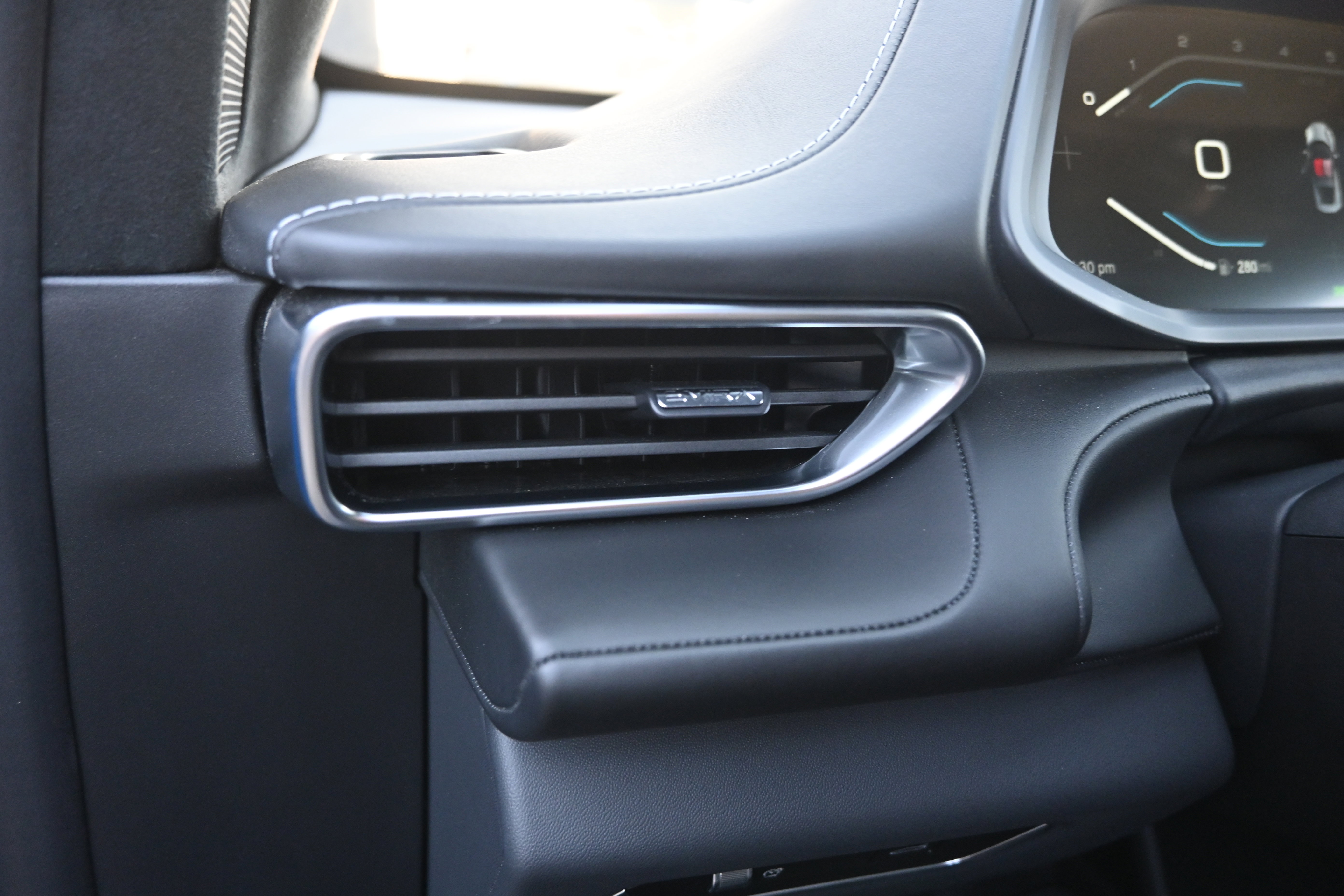 Used 2024 Lotus Emira First Edition image 54