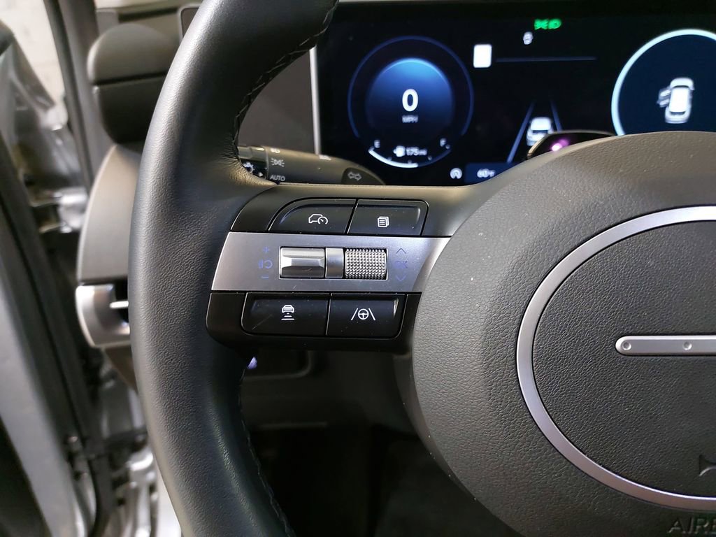 Certified 2025 Hyundai Tucson SEL image 18