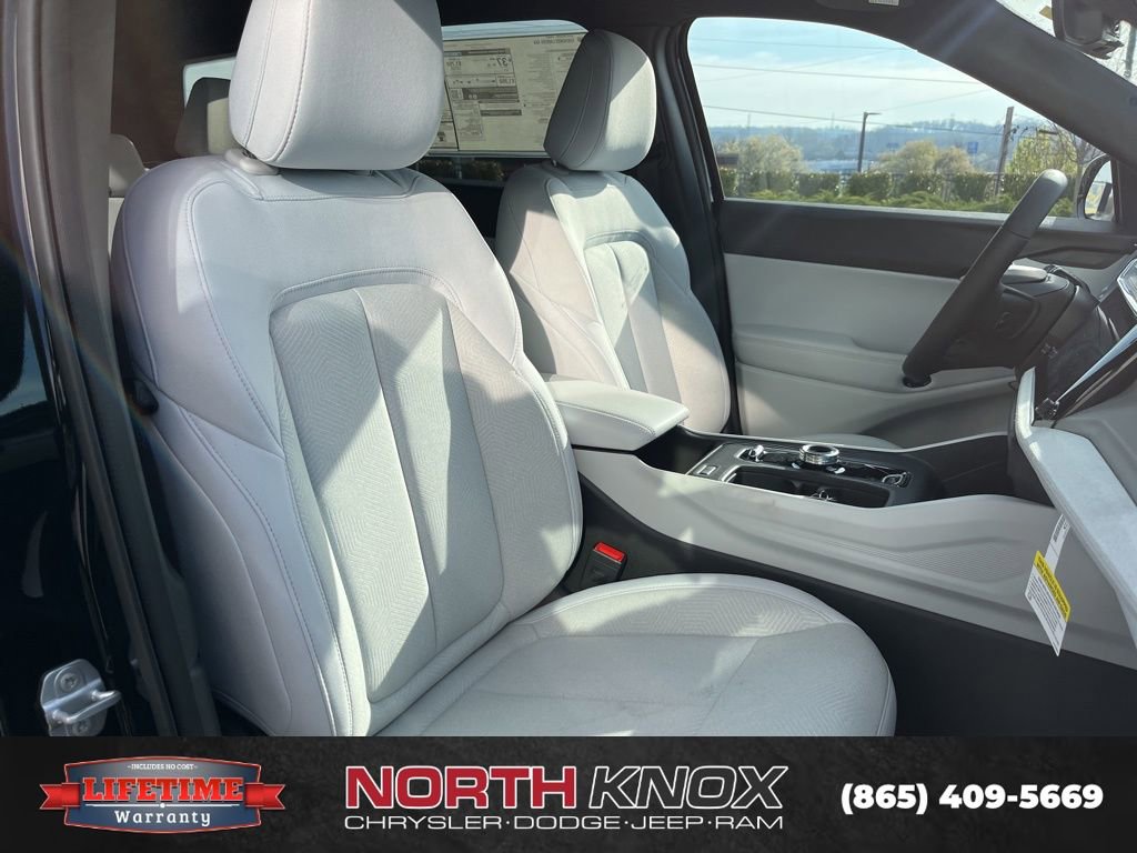 New 2026 Jeep Cherokee Laredo image 25