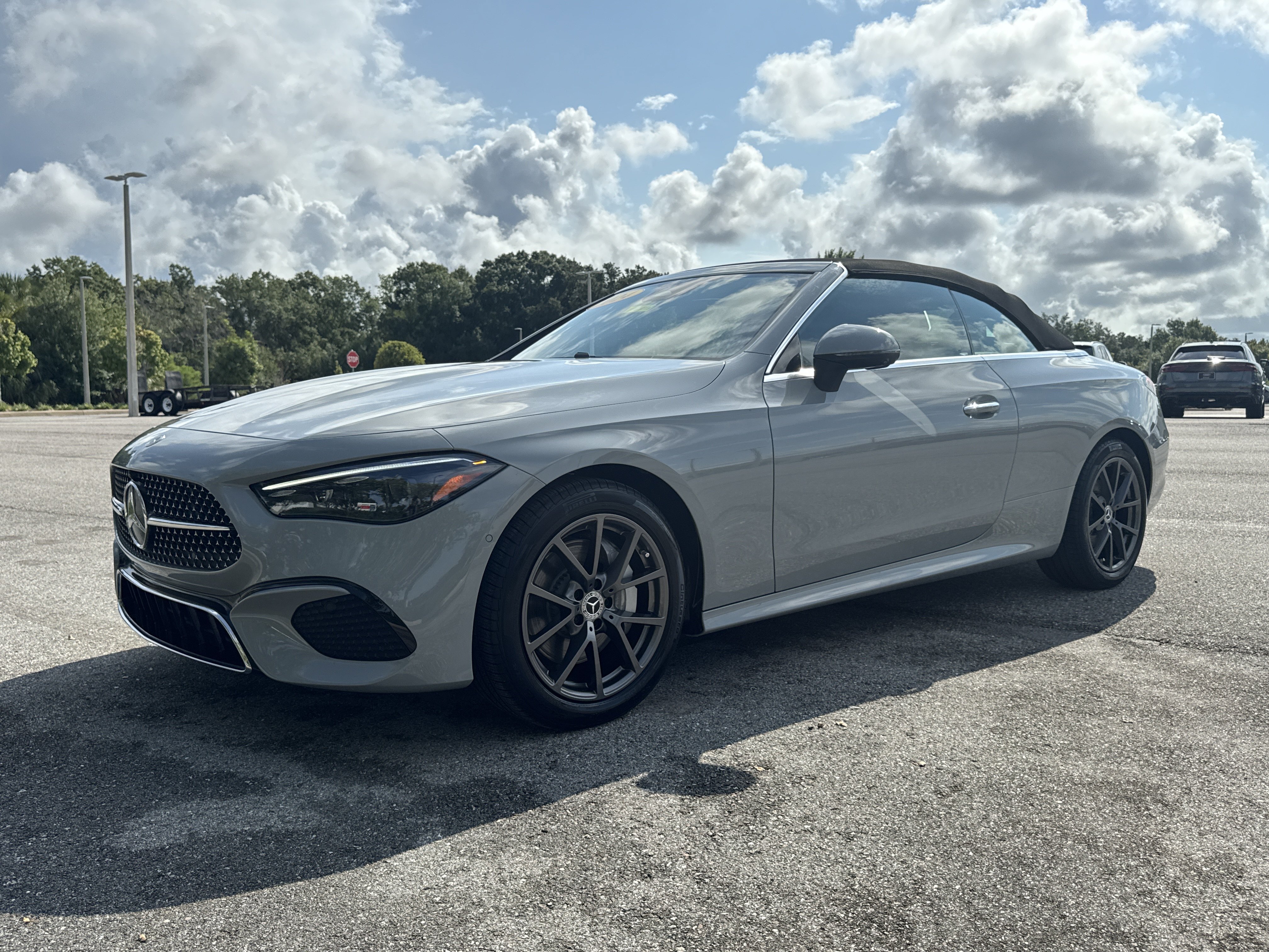 Used 2024 Mercedes-Benz CLE 300 4MATIC Cabriolet image 8