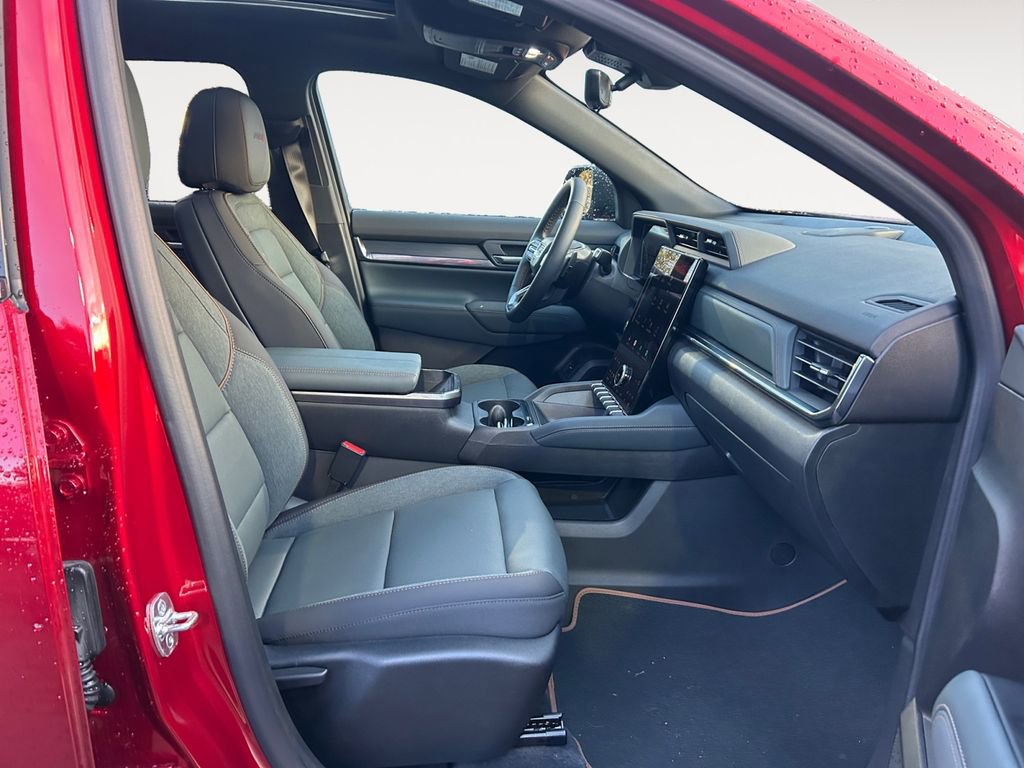 Used 2026 GMC Terrain AT4 w/ Technology Package II image 11