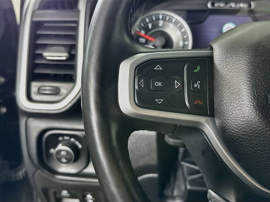 Used 2021 RAM 1500 Big Horn AWD/4WD image 22