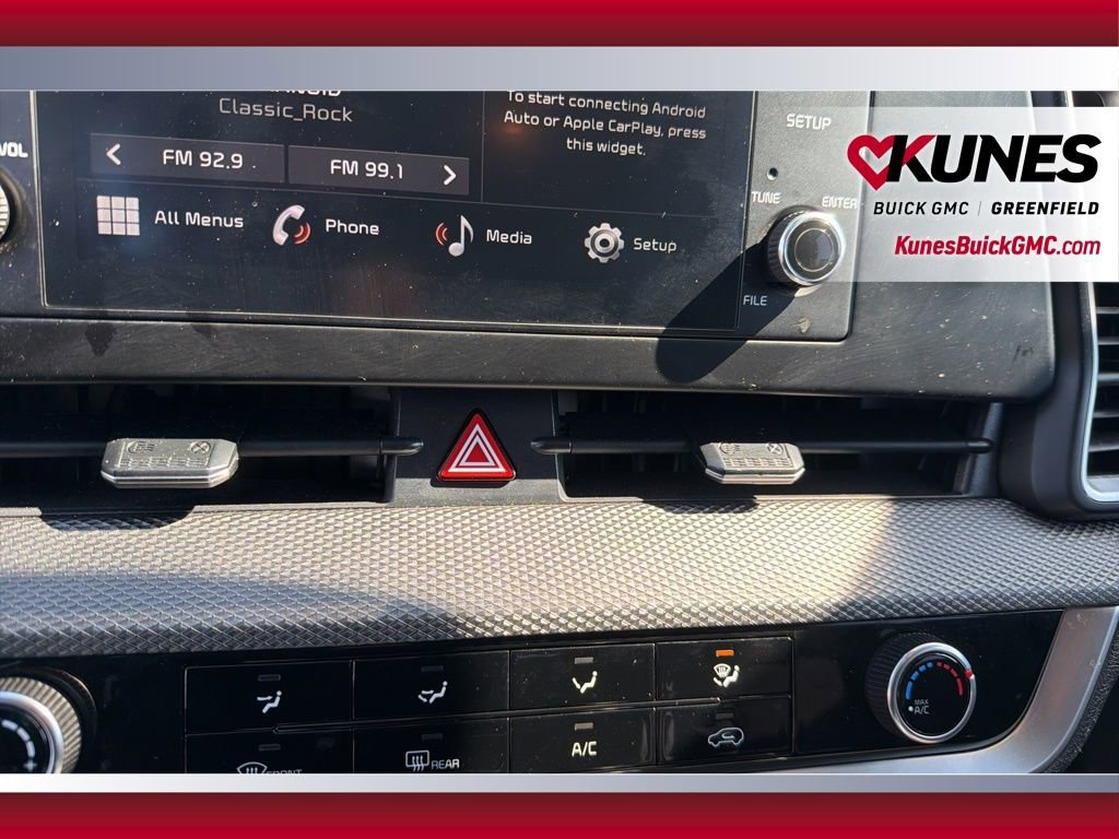 Used 2025 Kia Sportage LX image 29