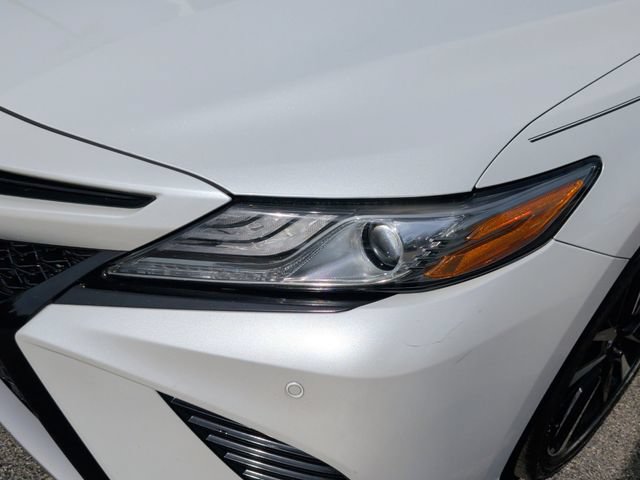 Used 2018 Toyota Camry XSE FWD image 10