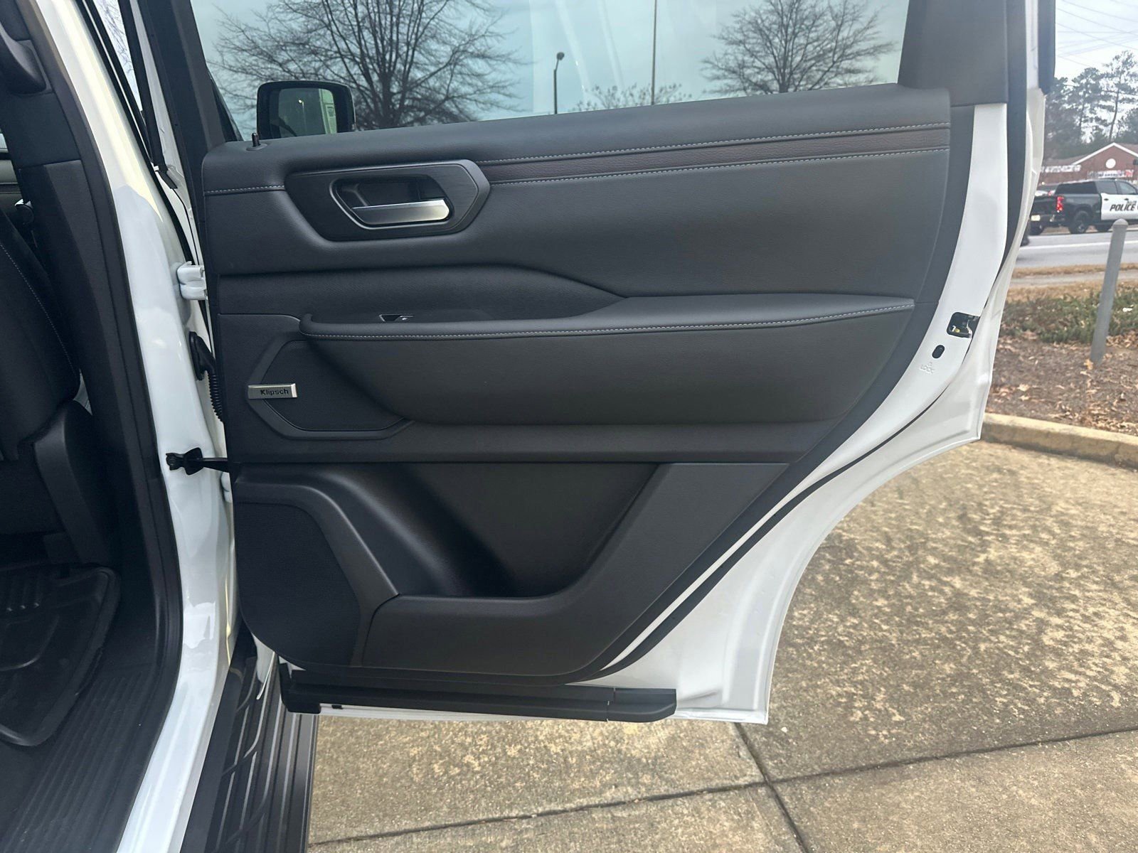 New 2026 Nissan Armada SL w/ Captain's Chari Seat Package image 16