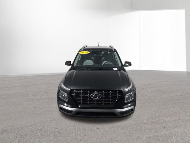 Used 2025 Hyundai Venue SEL image 45