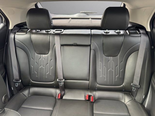 Used 2025 Buick Encore GX Avenir w/ Avenir Technology Package image 22