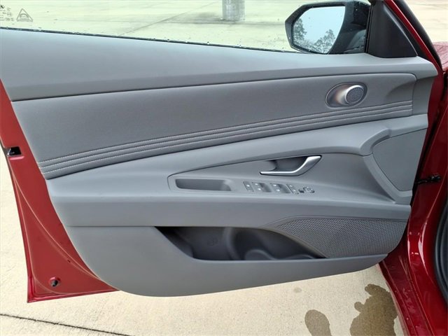 New 2026 Hyundai Elantra Sport w/ Cargo Package image 21