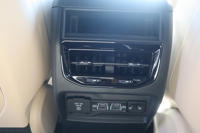 New 2025 Jeep Grand Cherokee Limited image 5